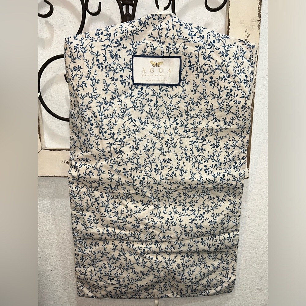 NEW Agua Bendita Garment Bag Blue Floral